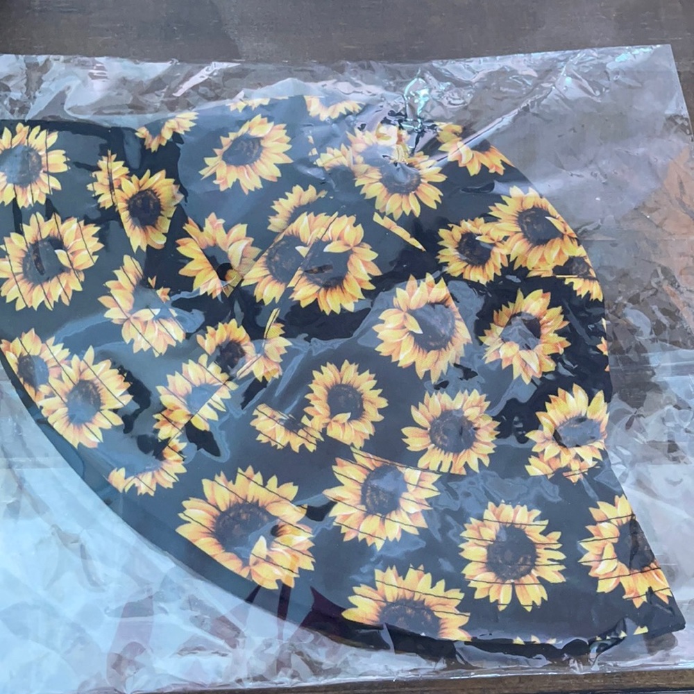 SUNFLOWER BUCKET HAT